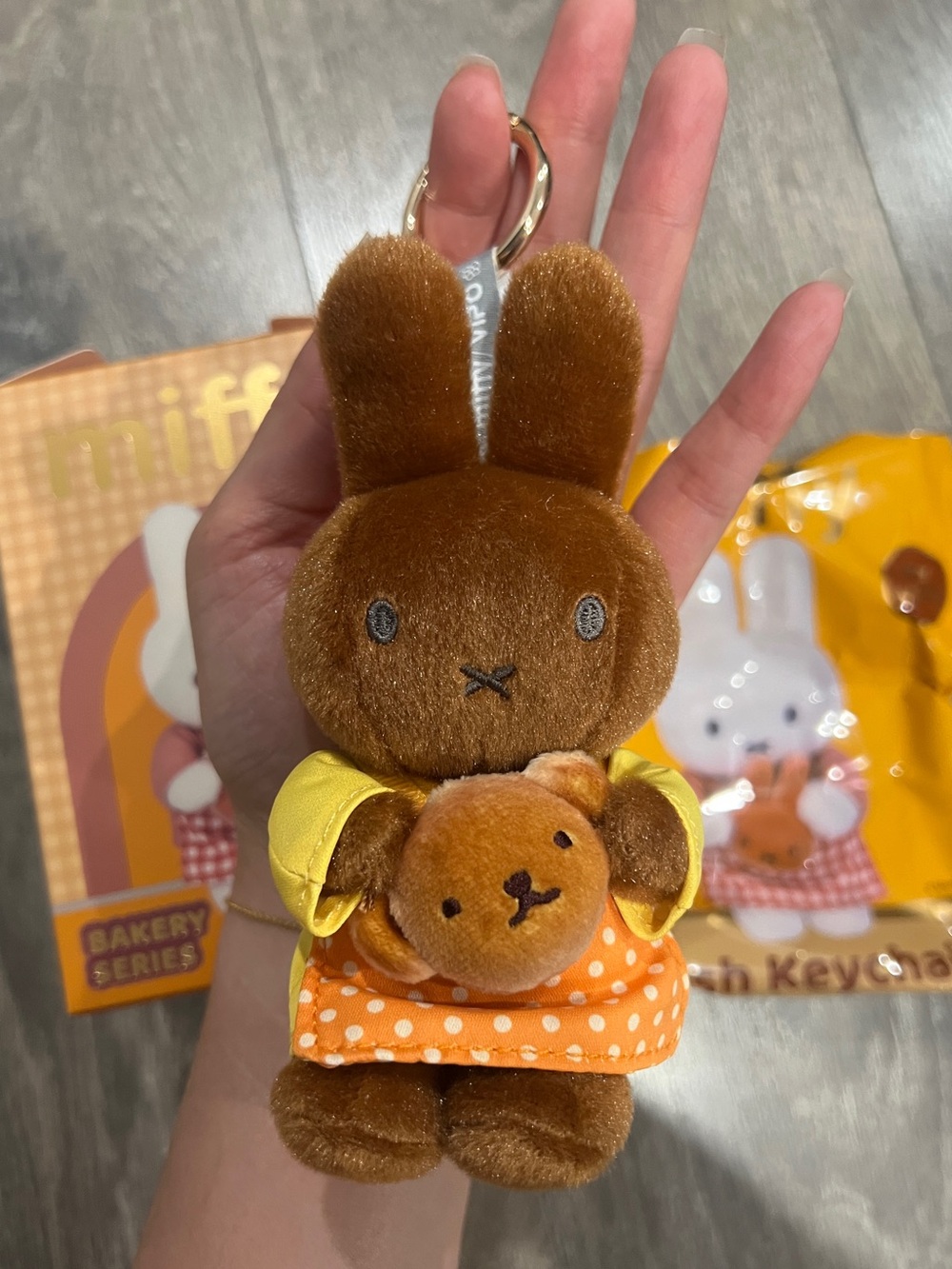 Brand NEW VIPO Miffy bakery series plush keychain - Melanie